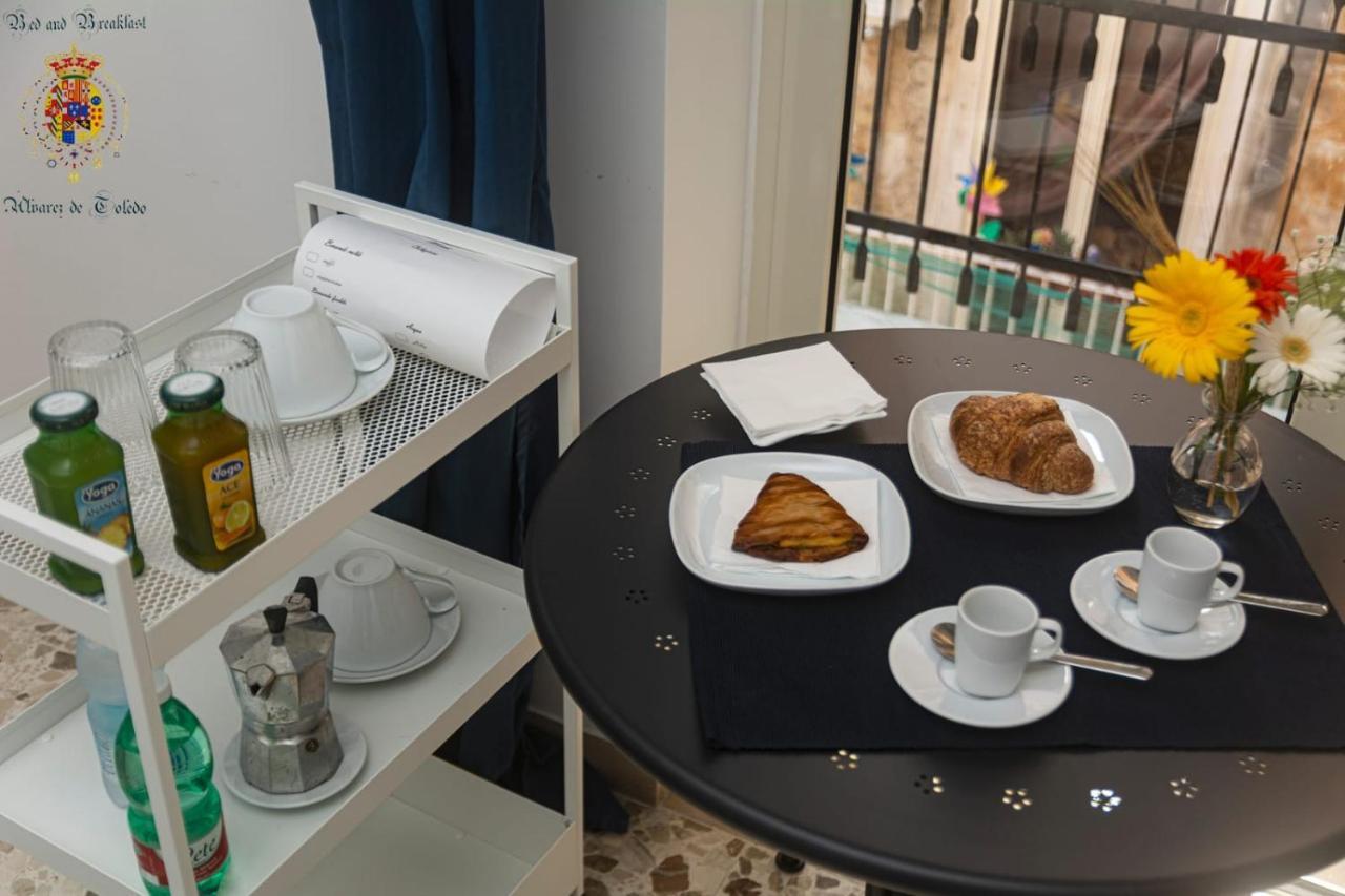 Bed and Breakfast Alvarez De Toledo à Naples Extérieur photo