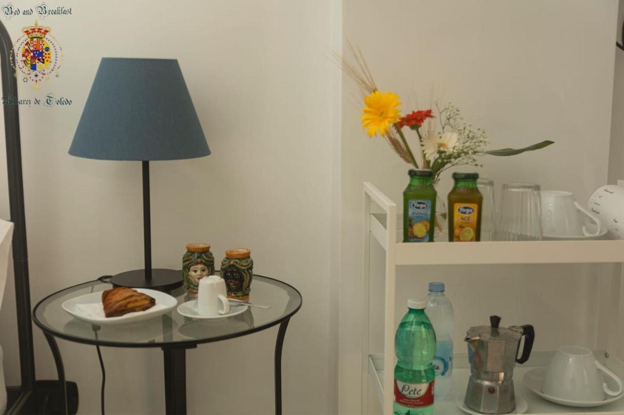 Bed and Breakfast Alvarez De Toledo à Naples Extérieur photo